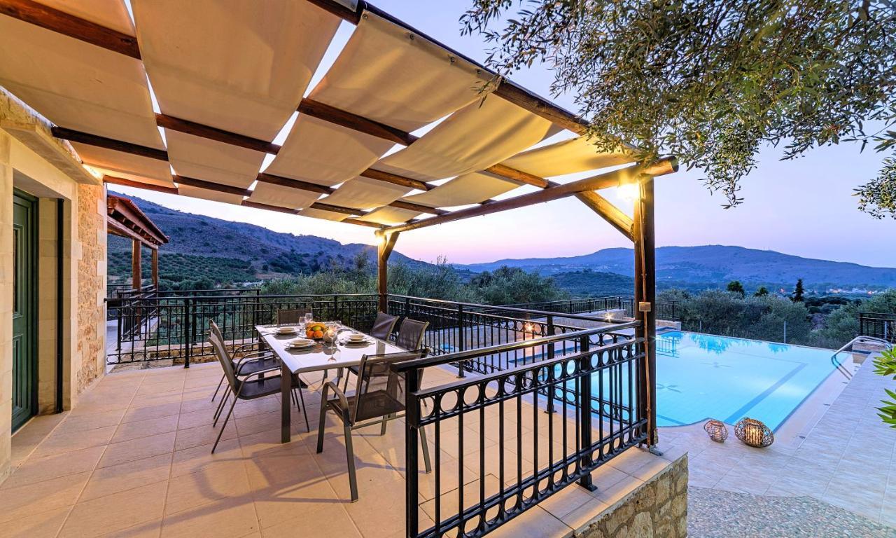 Villa Stelios Private Pool ゲオルギオポリス エクステリア 写真