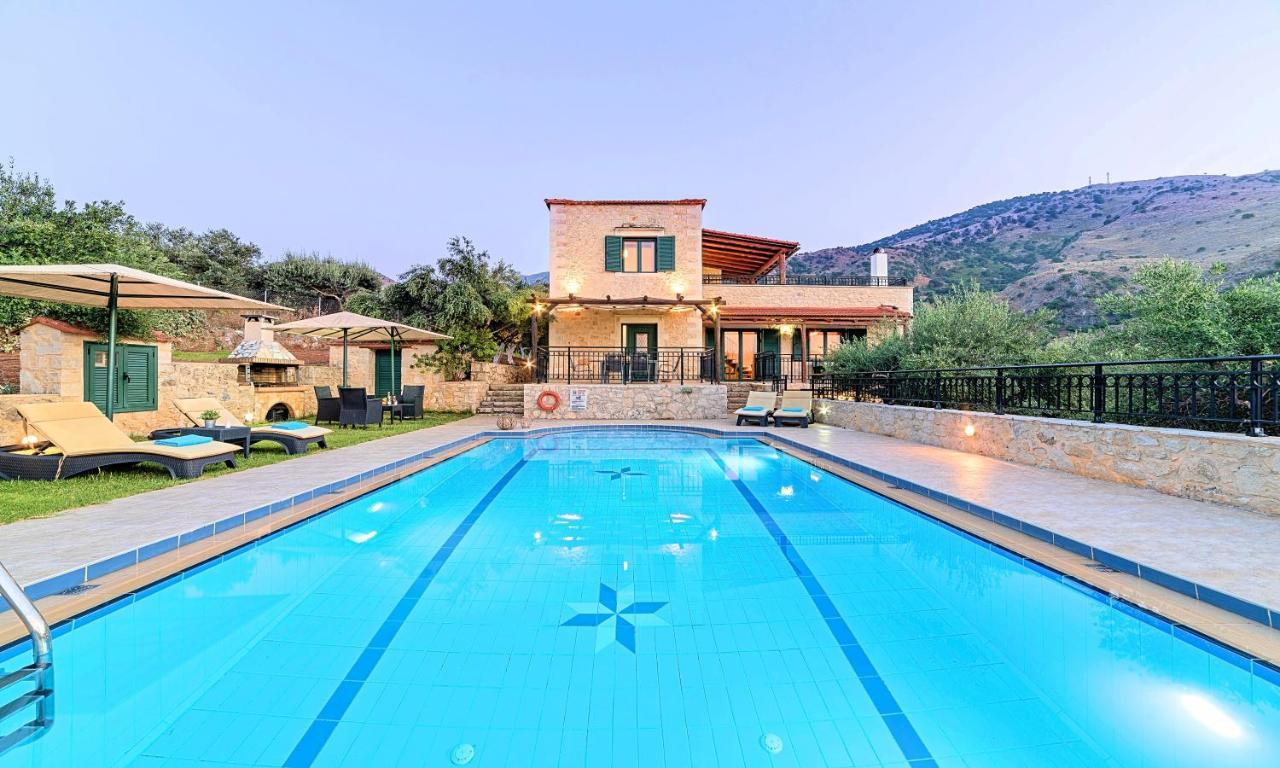 Villa Stelios Private Pool ゲオルギオポリス エクステリア 写真
