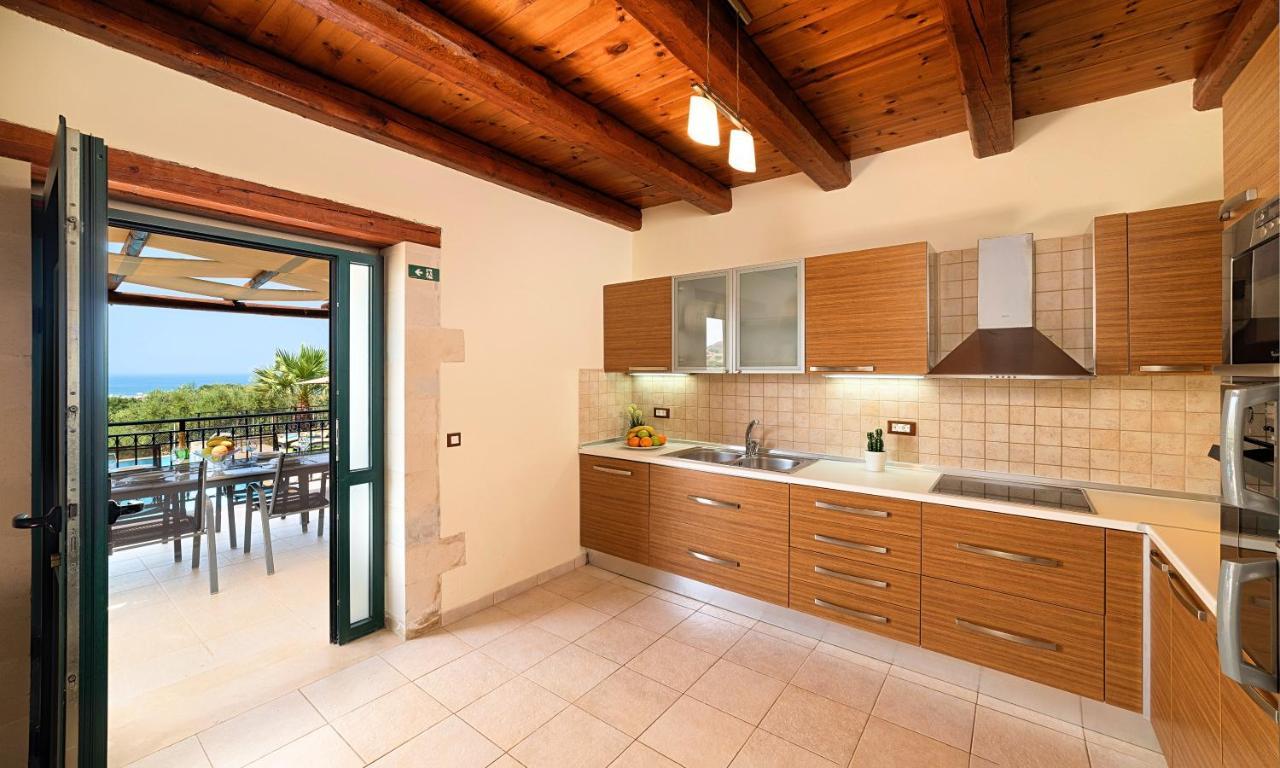 Villa Stelios Private Pool ゲオルギオポリス エクステリア 写真