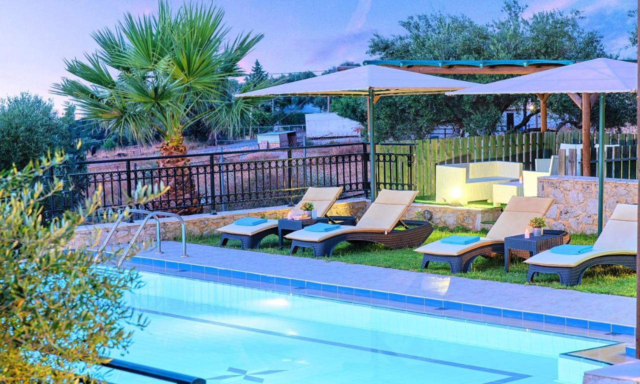 Villa Stelios Private Pool ゲオルギオポリス エクステリア 写真